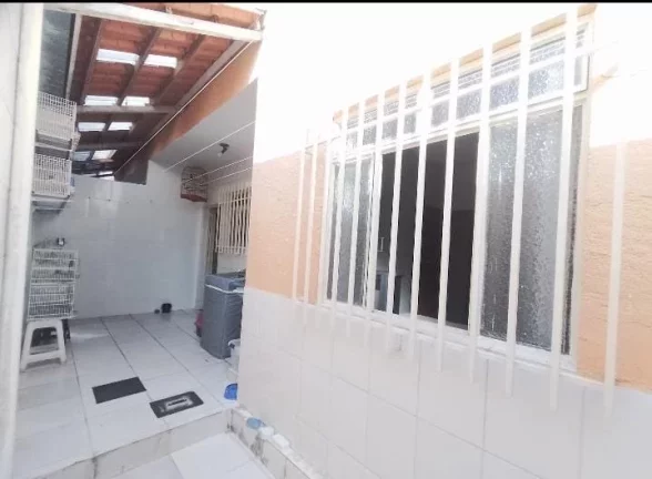 Imagem Casa à Venda em Santa Mônica BH, 2 Quartos, 70m² por R$320mil