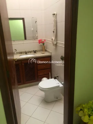 Imagem Excelente chácara com 1200m² área nobre em Paulínia.

Imóvel residencial ou comercial com 1200m...