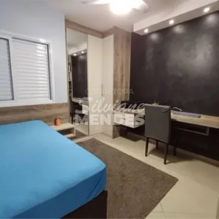 Imagem Apartamento com 80 m², 3 dorms (1 suíte) em excelente localização