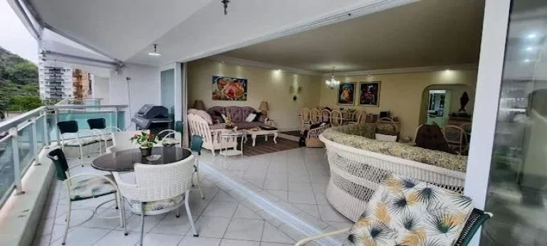 Imagem APARTAMENTO SUPER AMPLO CLEAN, MOBILIADO, COM VISTA PARA O MAR