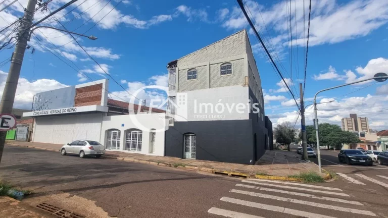 Oportunidade Imperdível ? Salão Comercial com 3.700m² Localização Estratégica na Rua Dom Aquino ? Em Frente à Praça das Araras (Cabeça de Boi)