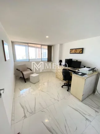 Imagem Oportunidade em CANDEIAS: 275m², 03qts, 01suites, 01vagas !...
