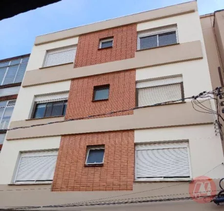 Imagem Próximo ao Hospital de Clinicas, térreo com 3 áreas.
