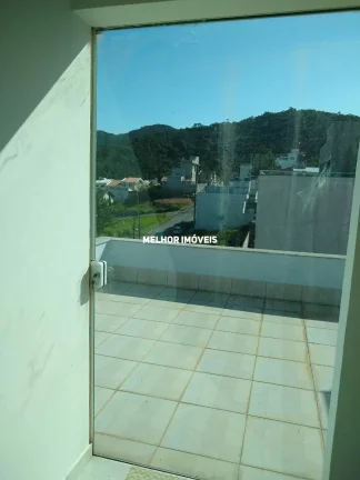 Imagem Sobrado á Venda com 03 Suítes no Ariribá em Balneário Camboriú - SC