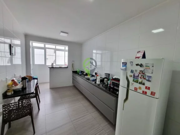 Imagem Apartamento com 3 dormitórios e 135m² à venda - Gonzaga - Santos/SP