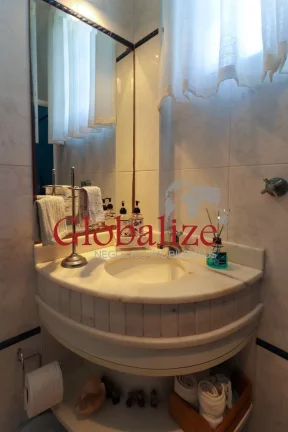 Imagem Casa à venda com 5 Quartos, 4 suítes, 315 m² por R$ 1.790.000,00 no Boqueirão em Santos