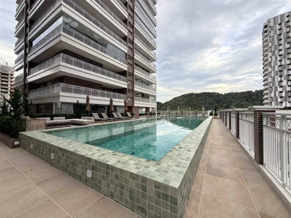 Imagem APARTAMENTO COM 85 m² - CANTO DO FORTE - PRAIA GRANDE SP