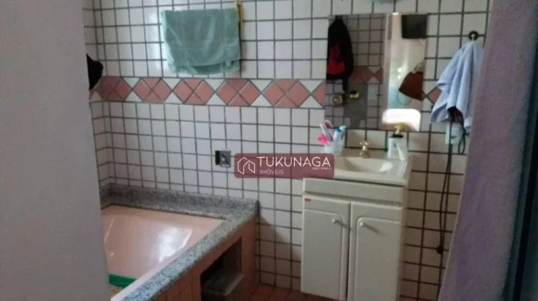 Imagem Sobrado com 3 dormitórios à venda, 260 m² por R$ 1.299.000,00 - Vila Augusta - Guarulhos/SP