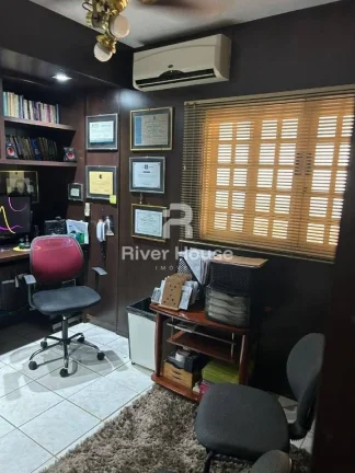 Imagem Casa Terrea padrão à venda, sendo 465 m² de area Total 03 suites Bairro Jardim Tropical , Cuiabá, MT