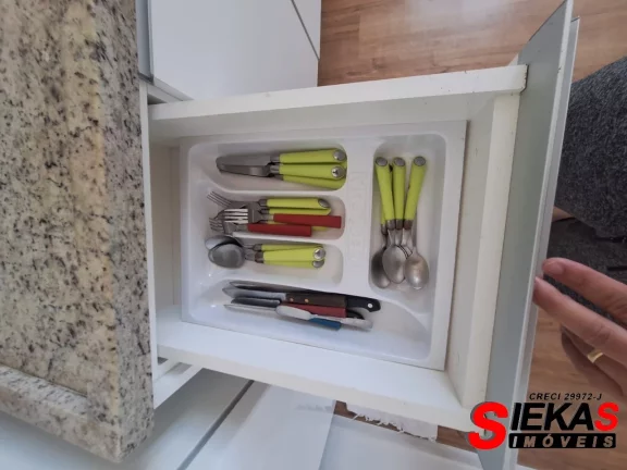 Imagem Apartamento para locação no Brás, São Paulo-SP: 2 quartos, 2 salas, 1 banheiro, 39m² de área.