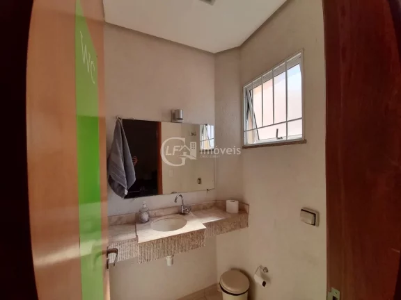 Imagem Lindo Sobrado no Bairro Margarida.!!