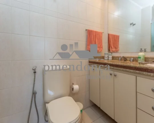 Imagem Apartamento à venda na Rua Apinajés com 3 quartos( 1 suíte )e 2 vagas, 130m²