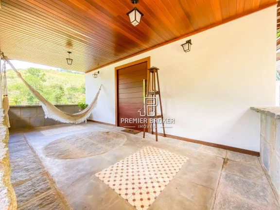 Imagem Casa à venda, 299 m² por R$ 1.300.000,00 - Albuquerque - Teresópolis/RJ