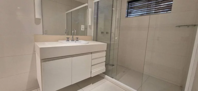 Imagem Casa com 4 Quartos à Venda, 300 m² em Barra Da Tijuca - Rio De Janeiro