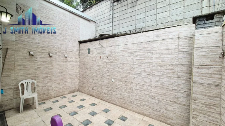 Imagem CASA NO VILA DESTE. 3 DORMS (1 SUÍTE), 3 VAGAS. PRONTA COM ARMÁRIOS.