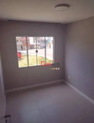 Imagem Apartamento com 2 dormitórios à venda, 62 m² por R$ 450.000 - Parque Burle - Cabo Frio/RJ