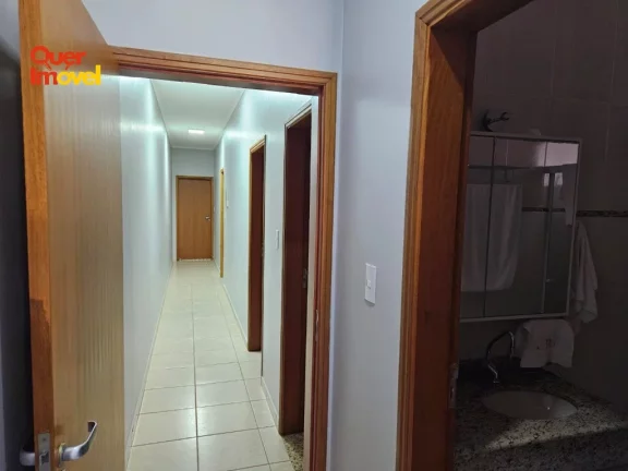 Imagem Casa em condomínio à venda em Ribeirão Preto-SP, Jardim Ouro Branco: 3 quartos, 1 suíte, 2 salas, 2 banheiros, 4 vagas.