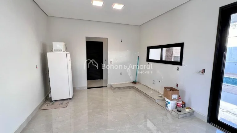 Imagem Suítes: 3 suítes, sendo:
2 Suítes com Closet: Oferecendo espaço extra para organização.
1 Suí...