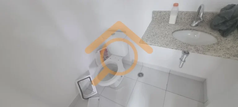 Imagem Oportunidade Imperdível: Sala Comercial em Condomínio em Santo Amaro, São Paulo-SP - 1 Sala, 1 Banheiro, 1 Vaga e 36m² de Área.
