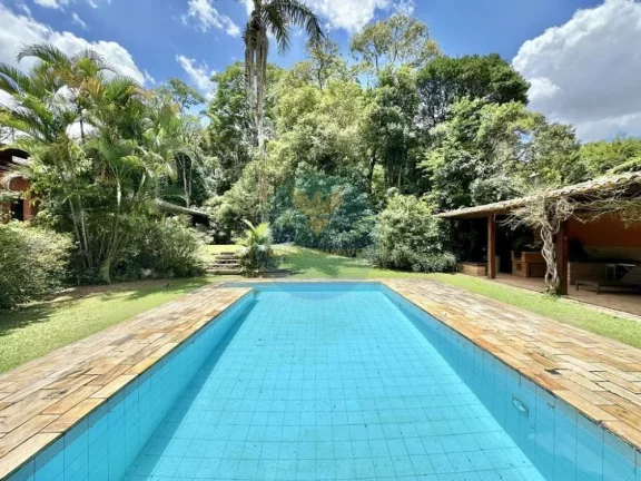 Imagem Casa em Condomínio a Venda no bairro Granja Viana - Carapicuíba, SP
