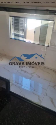 Imagem Sobrado para Venda em Sarandi, Jardim Califórnia, 3 dormitórios, 1 suíte, 4 banheiros, 2 vagas