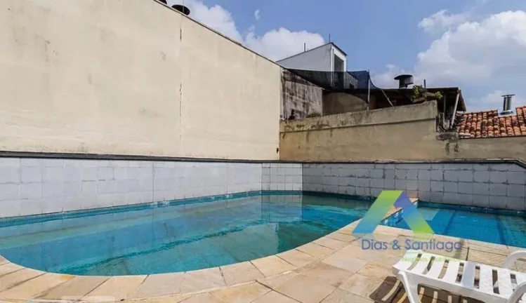 Imagem Lindo apartamento recém reformado em 65m² com 2 dormitórios, 1 suíte e 2 vagas em localização privilegiada próximo Estação Alto do Ipiranga/Zsul.