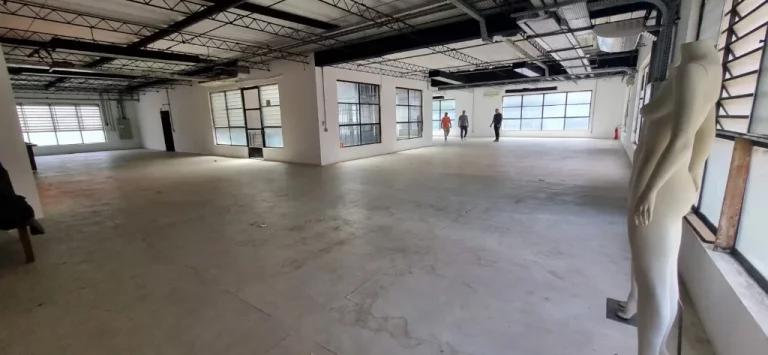 Imagem Prédio comercial para locação e venda em São Paulo SP, building for rent in São Paulo Brazil, building for sale in São Paulo Brazil, alugar prédio com