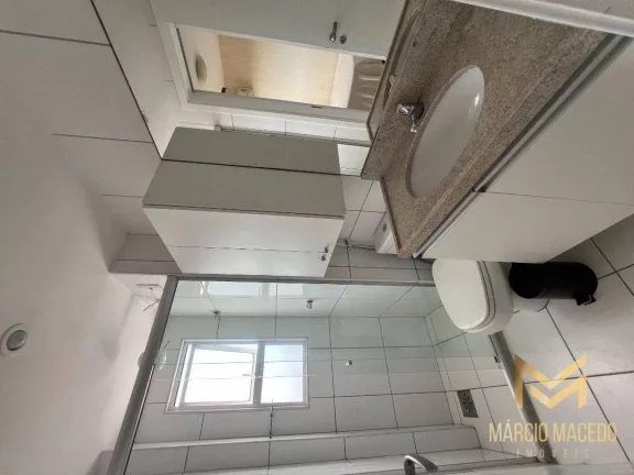Imagem Apartamento com 3 dormitórios à venda, 70 m² por R$ 650.000,00 - Cocó - Fortaleza/CE