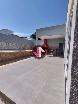 Imagem Casa no Bairro Santa Cruz 1 - cuiabá - MT Esta casa nova oferece um ambiente espaçoso e confortáv...