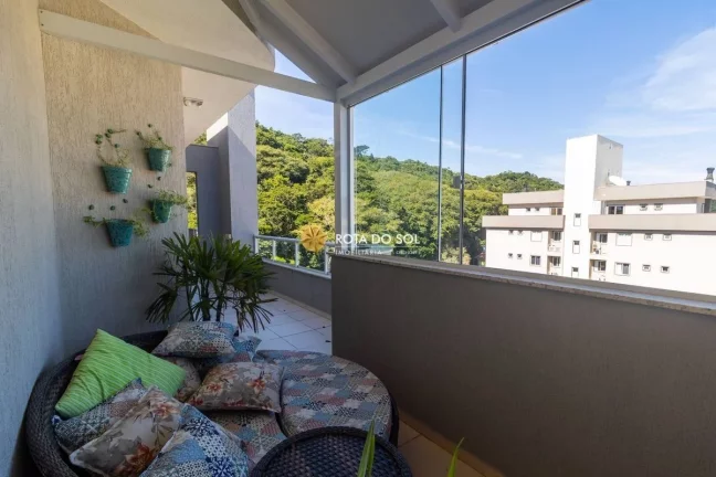 Giardino Residencial Cobertura à venda 2 quartos Praia Bombas Bombinhas SC