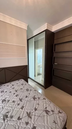 Imagem Apartamento frente mar com 3 suítes e 3 vagas de garagem em Meia Praia - Itapema/SC