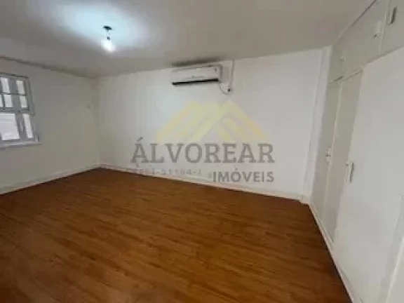 Imagem Sobrado Comercial para Locação – Itaim Bibi A apenas 50 metros da estação de metro Campo Belo