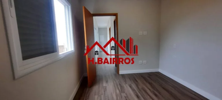 Imagem Casa com 04 Dormitórios à Venda - Jaguary - São Jos?(C) dos Campos
