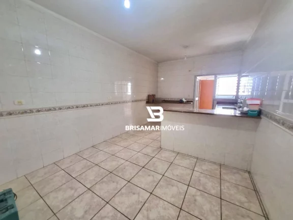 Imagem PITANGUEIRAS- UMA QUADRA DO MAR , 140 M² ÚTEIS , 02 VAGAS DE GARAGEM NO PRÉDIO.