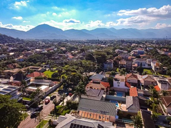 Imagem CASA com 5 DORMITÓRIOS à VENDA - 600m² de terreno - Condomínio MARAMAR