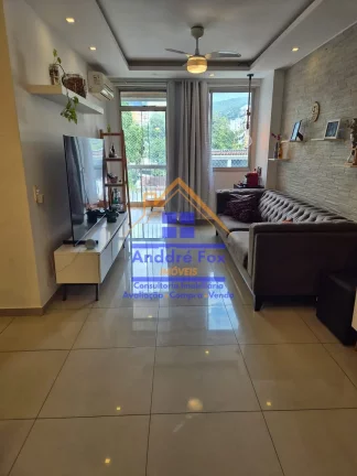 Imagem Apartamento com Varanda, 2 quartos, 1 suíte, 3 banheiros, cozinha americana, 1 vaga, à venda, 83 M², por R$ 525.000 – Vila Isabel - Rio de Janeiro - RJ.