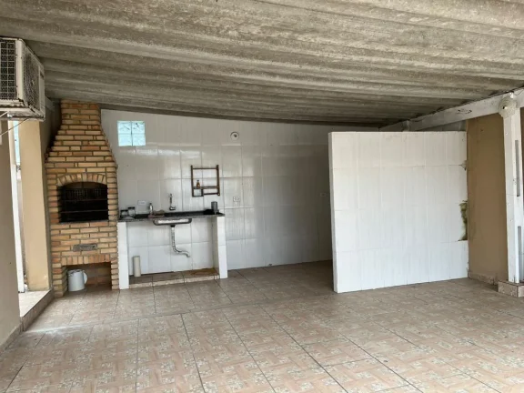 Imagem Casa para Venda em Itanhaém, Cibratel II, 4 dormitórios, 1 suíte, 2 banheiros, 2 vagas