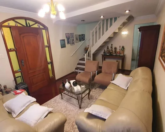 Imagem Sobrado Butantã, 3 dormitórios, 1 suíte , 3 vaga , ótima localização.