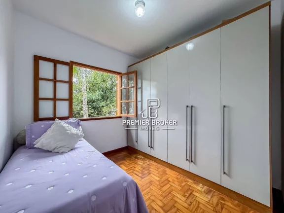 Imagem Casa à venda, 110 m² por R$ 650.000,00 - Meudon - Teresópolis/RJ