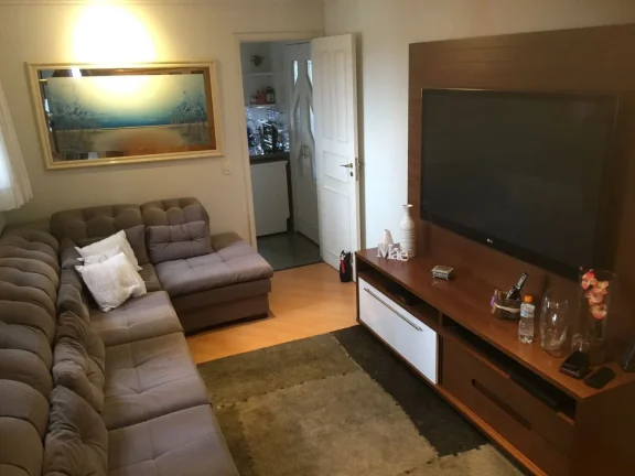 Imagem Apartamento 200 M², 4Q, 4 suítes, 6 banheiros, 4 vagas, 3 salas, lareira, jardim, academia, churrasqueira, piscina, terraço, hidromassagem.