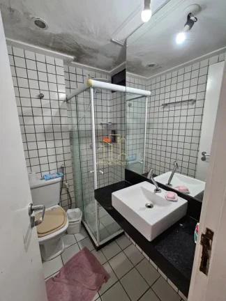 Imagem Apartamento à venda no Stiep, Salvador-BA: 3 quartos, 1 suíte, 1 sala, 2 banheiros, 1 vaga e 70m². Confira!