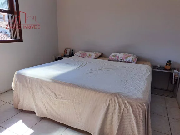 Imagem Casa com Piscina 157m² - 4 Dorm - Suíte - 2 Vagas - Sto Amaro