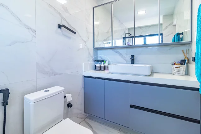 Imagem APARTAMENTO REFORMADO com 3 QUARTOS no CONDOMÍNIO GRAND PRIX - Barra Olímpica