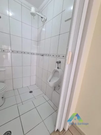 Imagem Sobrado com 3 suítes e 4 vagas em Vila Pires, Santo André/SP !!