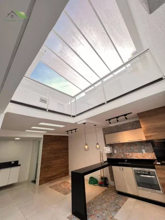 Imagem Casa de Condomínio com 3 Quartos à Venda, 205 m²