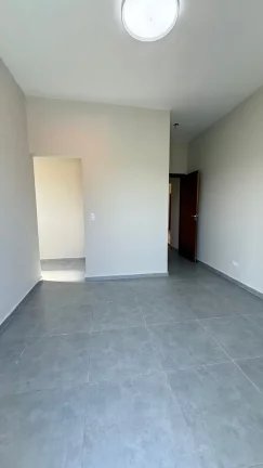 Imagem Linda casa a venda no condomínio Ninho Verde - Porangaba/SP.