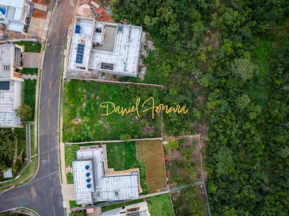 Imagem Lote murado e terraplanado com 1.027 m² - Condomínio Santa Monica - Jardim Botânico - DF