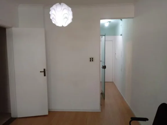 Imagem Apartamento na Av. Ipiranga com 1 dormitório e vaga em frente do Edifício Itália