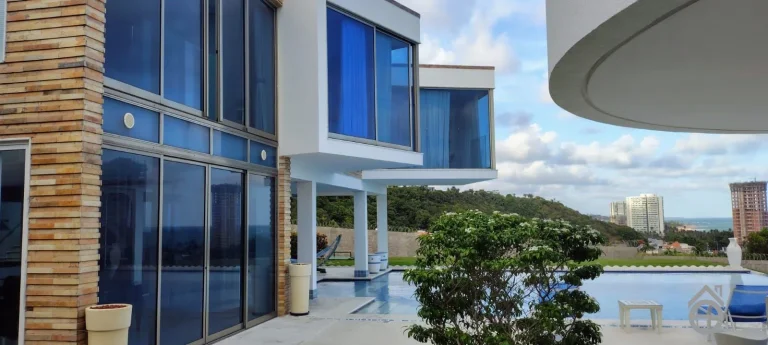 Imagem Casa alto padrão, vista mar espetacular, 1105,28m2, Condomínio Horizonte Fênix