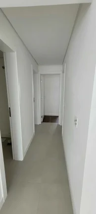 Imagem Apartamento com 3 suítes e 2 vagas de garagem - Centro - Balneário Camboriú